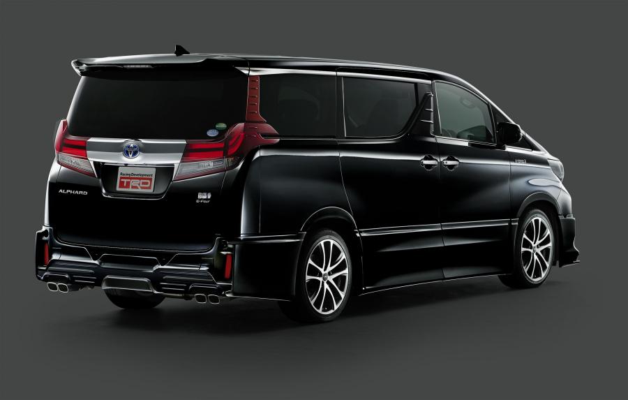  Toyota Alphard Hybrid by TRD 2015 года  (фото 2 из 2)